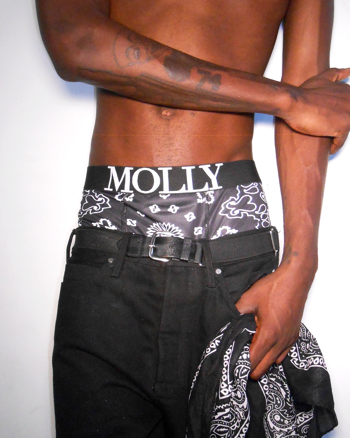BLACK BANDANA MOLLY BOXERS